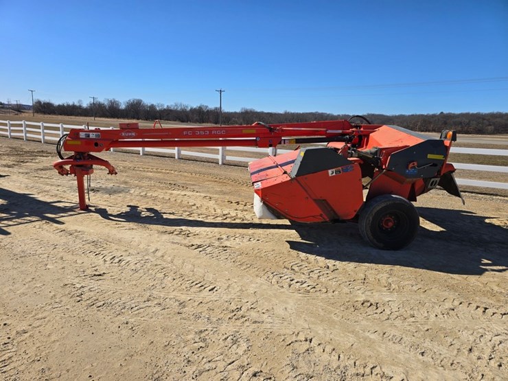 kuhn-fc353-image-2