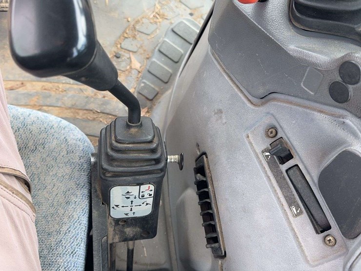 new-holland-ts100a-image-20