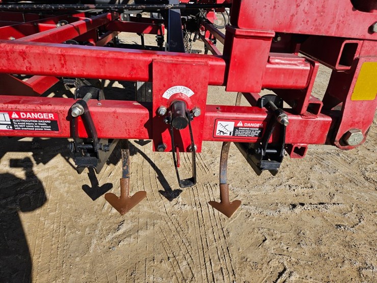 case-ih-200-image-50