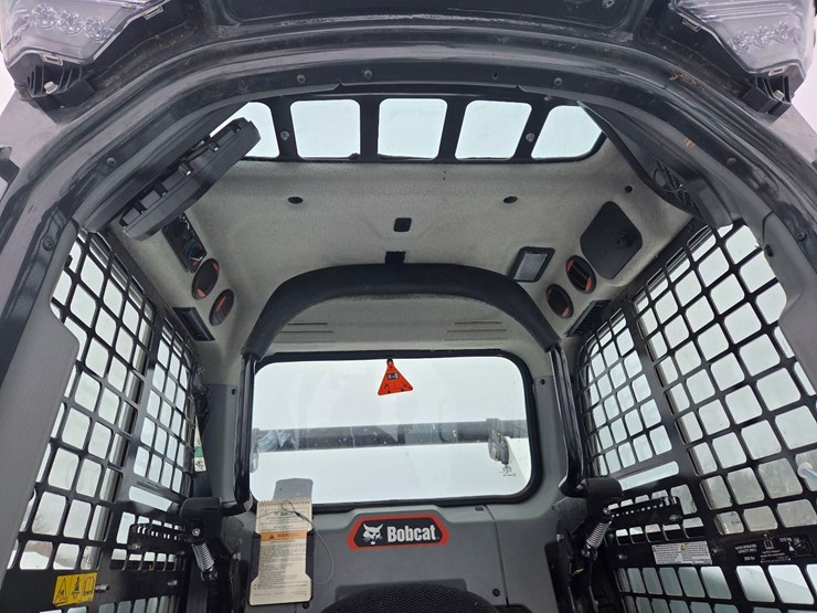 2023-bobcat-s76-image-25