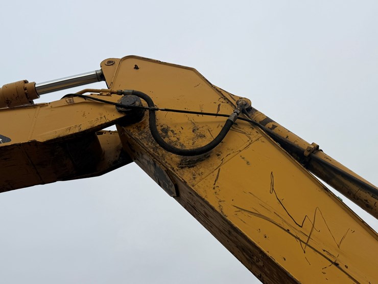 2004-caterpillar-321c-image-18