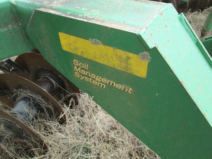 john-deere-637-image-26