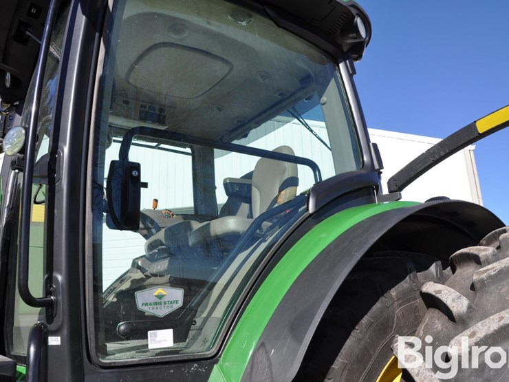 2019-john-deere-8345r-image-17