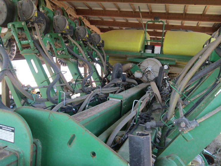 john-deere-1790-image-36