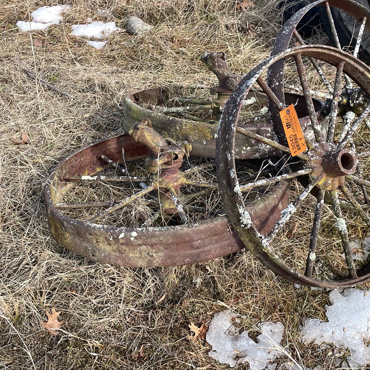 #13045 • (4) Metal Wheel Rims