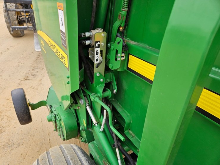 john-deere-469-image-24