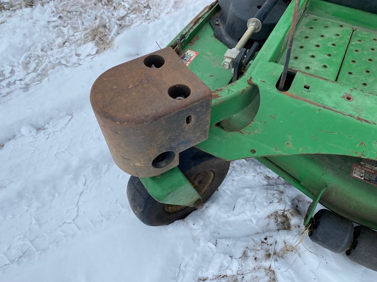 john-deere-zero-turn-image-9