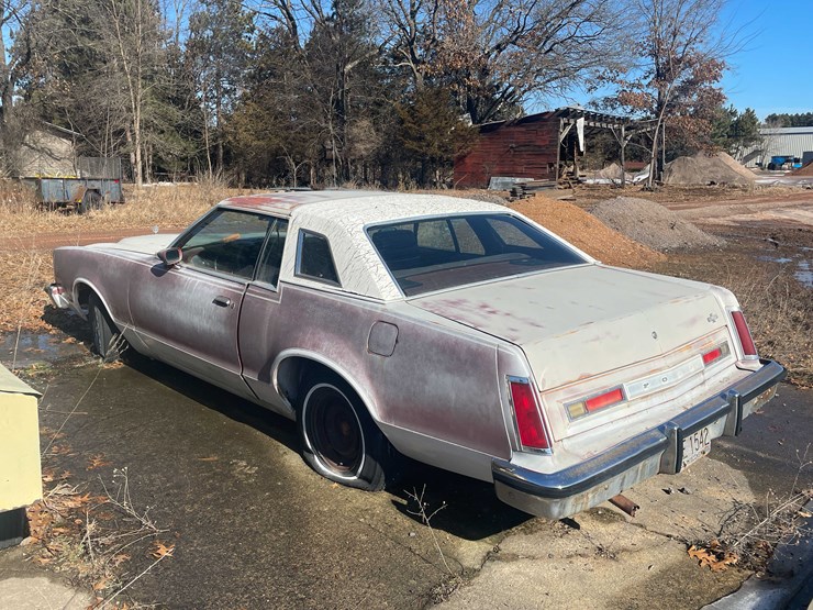 #13066-•-1977-ford-ltdll-(no-title)-image-7