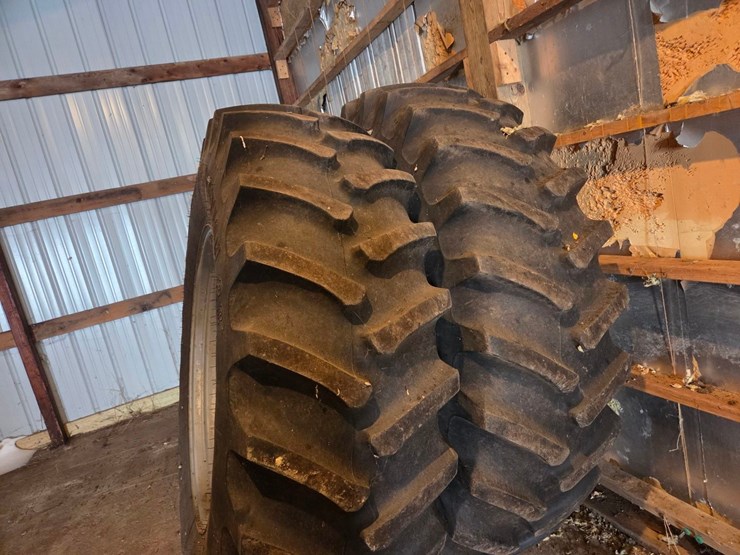 1979-white-2-155-image-61