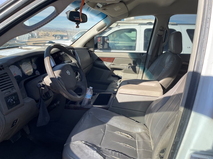 2009-dodge-2500-image-9