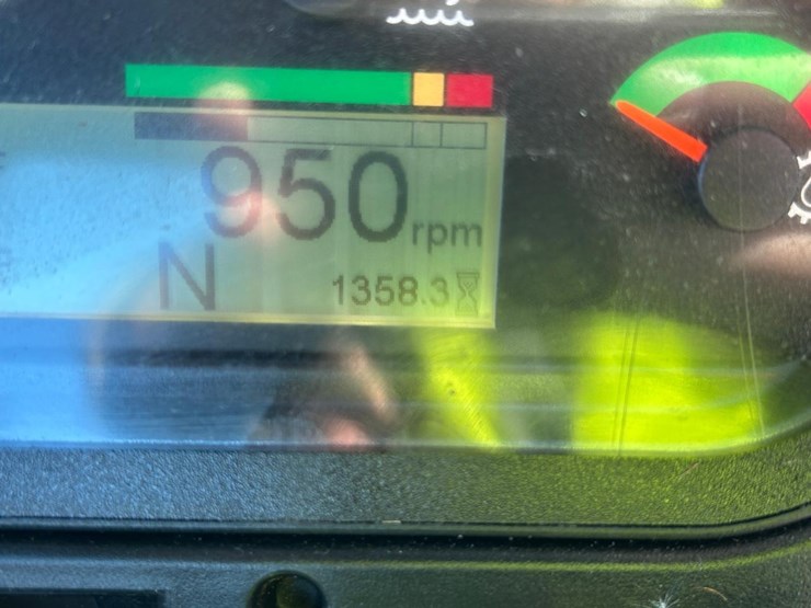 2017-caterpillar-430f2-it-image-20