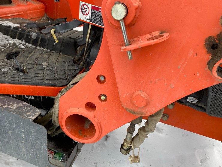 kubota-m7040-image-17