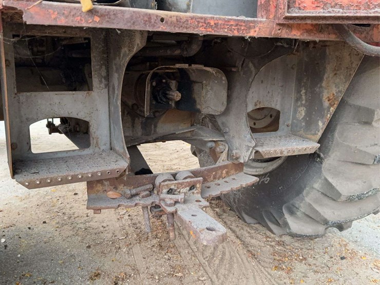 massey-ferguson-95-image-14