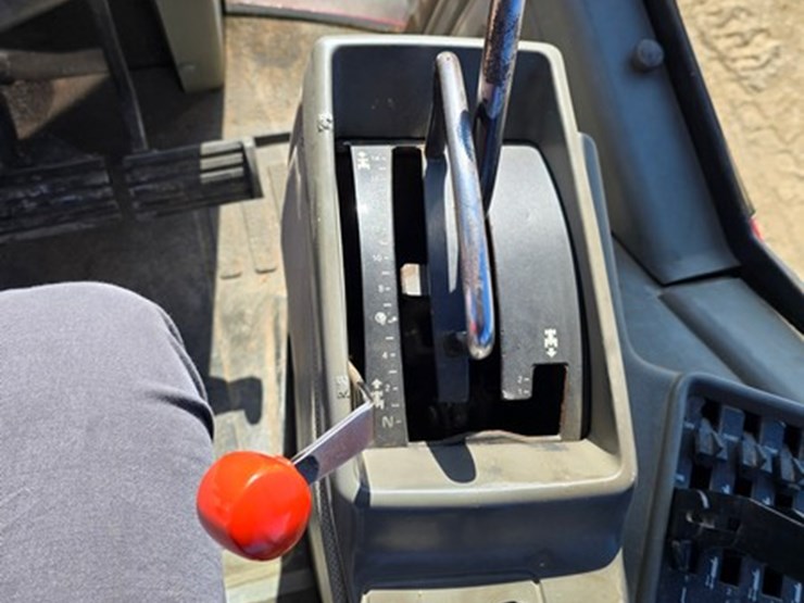 case-ih-7140-image-25