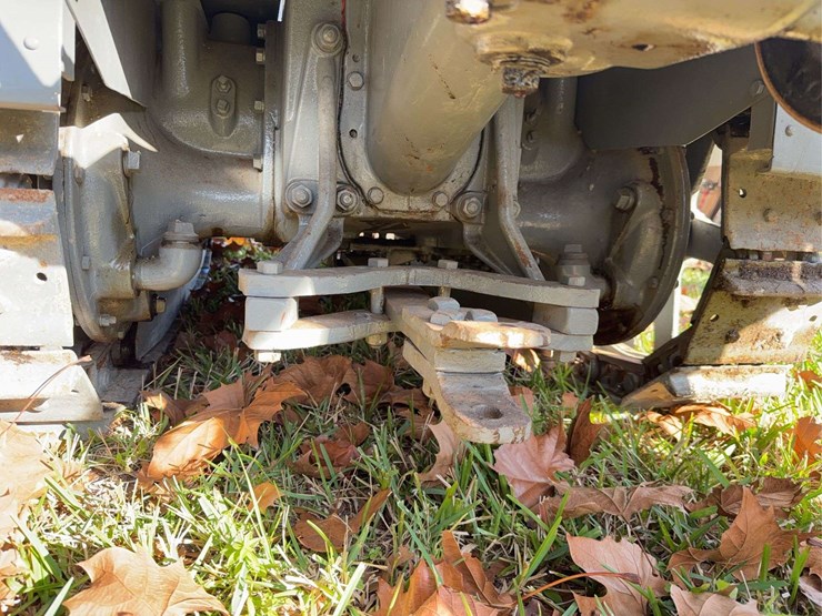 caterpillar-ten-orchard-image-53