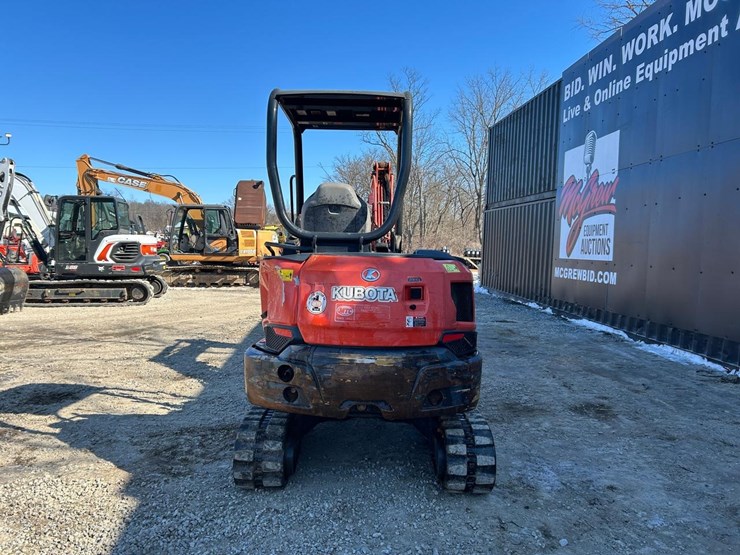 2020-kubota-kx033-4-image-3