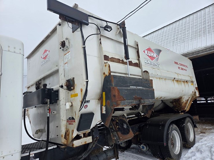 kenworth-t800-image-42