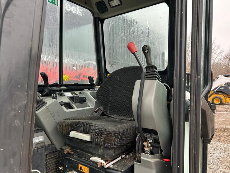 2023-bobcat-e50-image-19