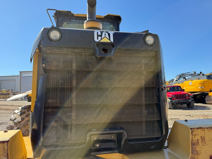 2016-caterpillar-938m-image-39