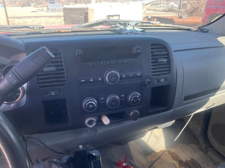 #1258-•-2011-chevrolet-3500hd-(peralta,-nm)-image-33