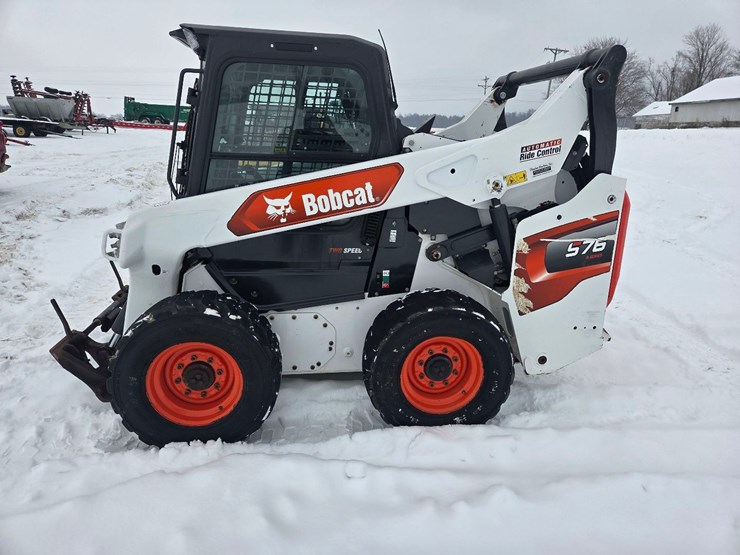 2023-bobcat-s76-image-1