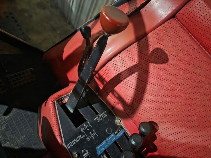 1979-white-2-155-image-40