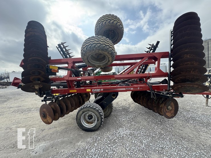 2021-case-ih-true-tandem-345-image-6