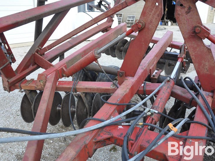 international-490-image-16