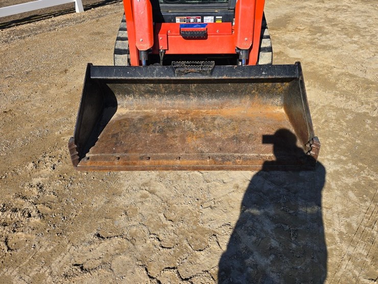 kubota-svl75-2-image-13