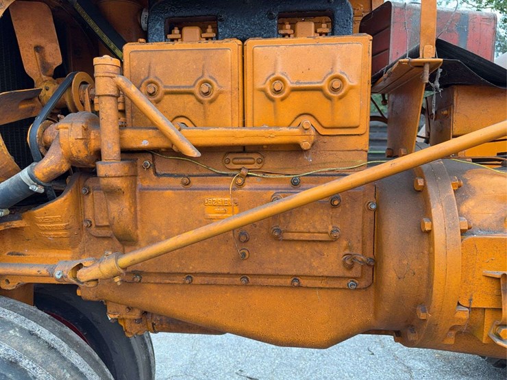 minneapolis-moline-ztu-image-16