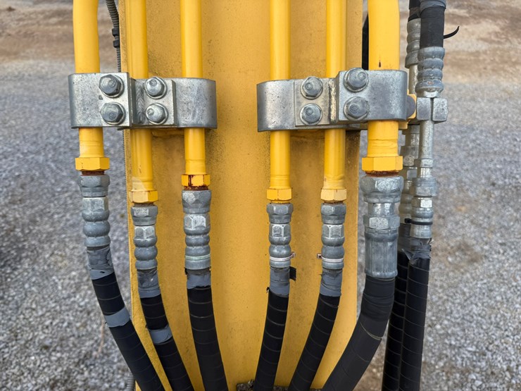 2017-komatsu-pc88mr-10-image-38