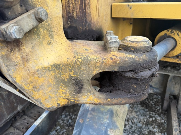 2017-komatsu-pc88mr-10-image-30