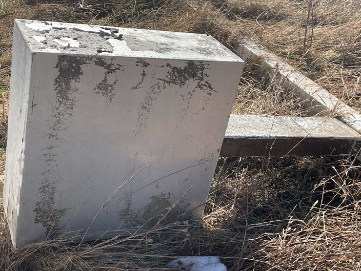 #13099-•-stadium-light-image-5