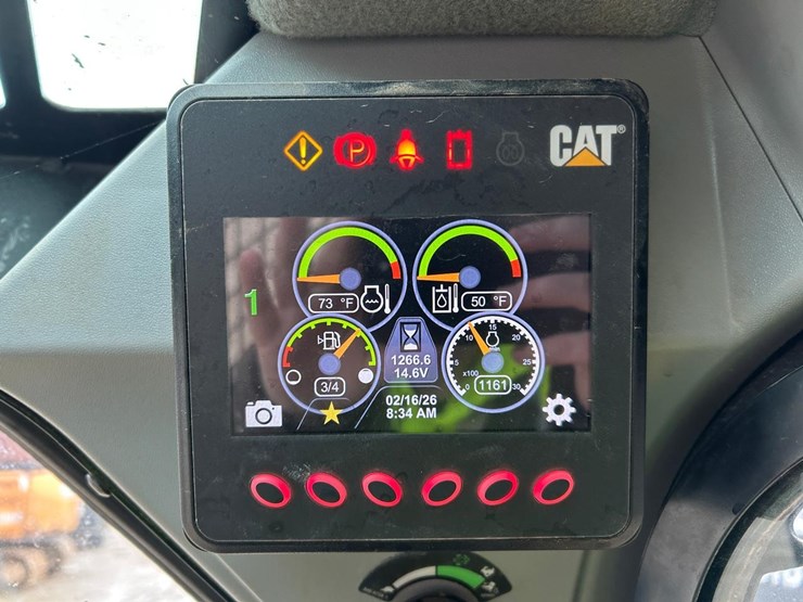 2020-caterpillar-259d3-image-21