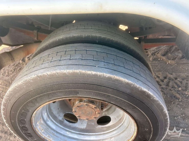 2013-ford-f450-image-39