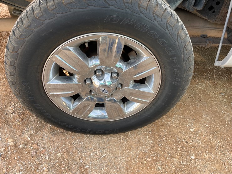 2010-ford-f150-image-13