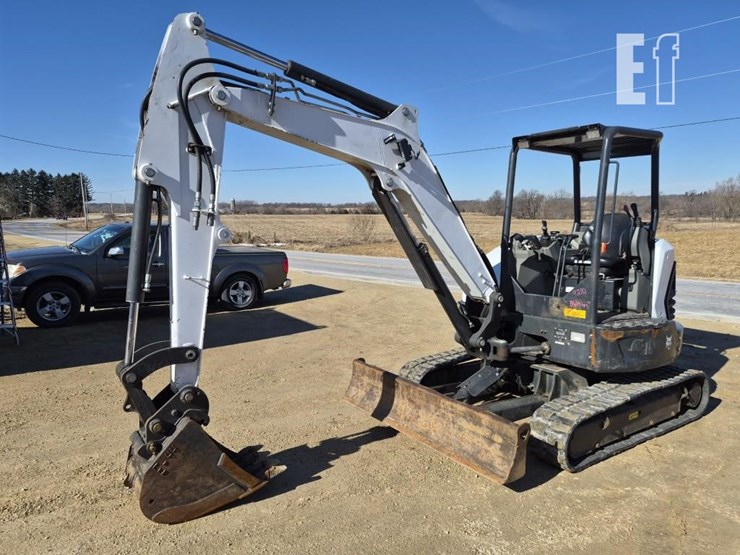 2014-bobcat-e42-image-1