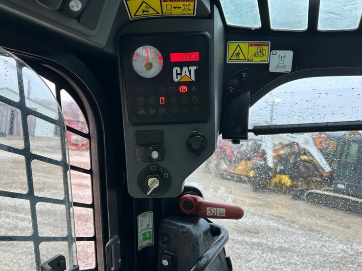 caterpillar-279c-image-22