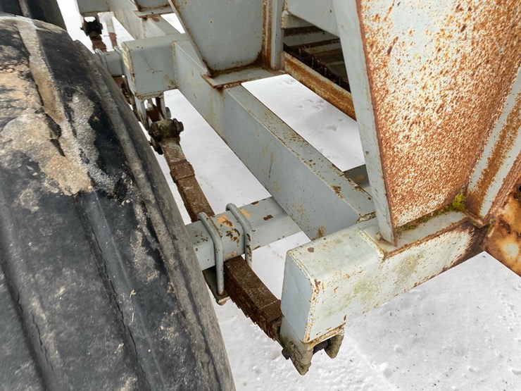 stoltzfus-lime-spreader-image-24