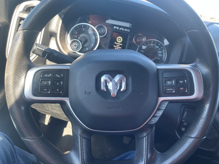 2022-dodge-2500-image-26