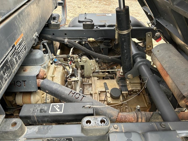 kubota-rtv1140-image-15