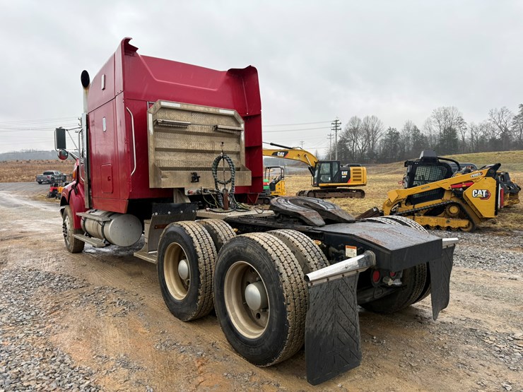 2007-caterpillar-c13-image-3