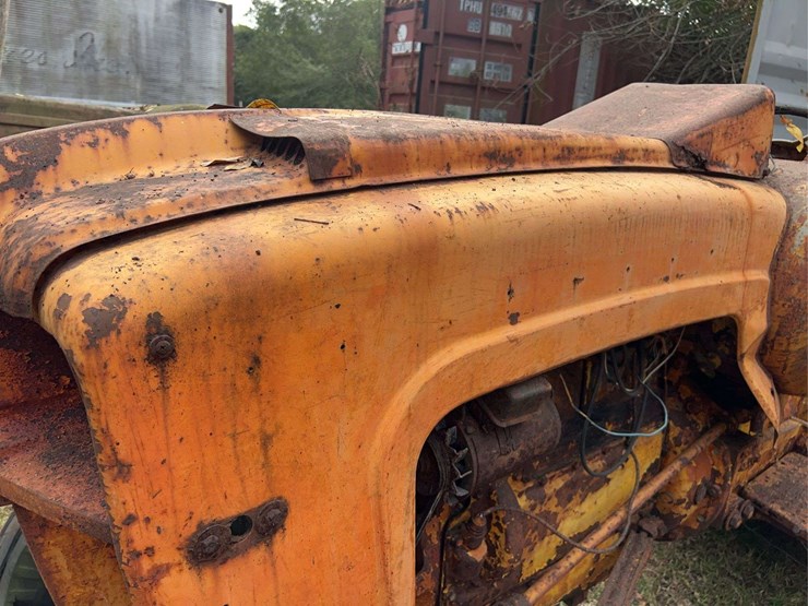 minneapolis-moline-445-image-19