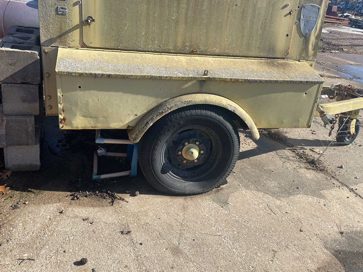 #13065-•-le-roi-gas-powered-generator-on-wheels-image-15