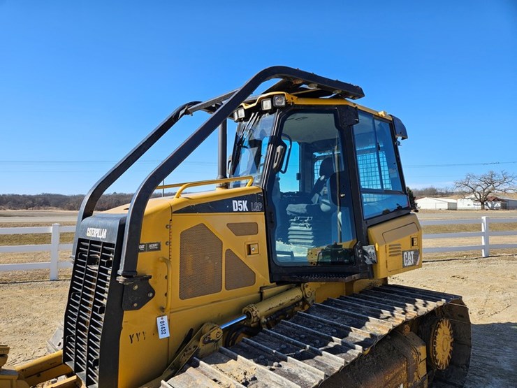 caterpillar-d5k-lgp-image-20