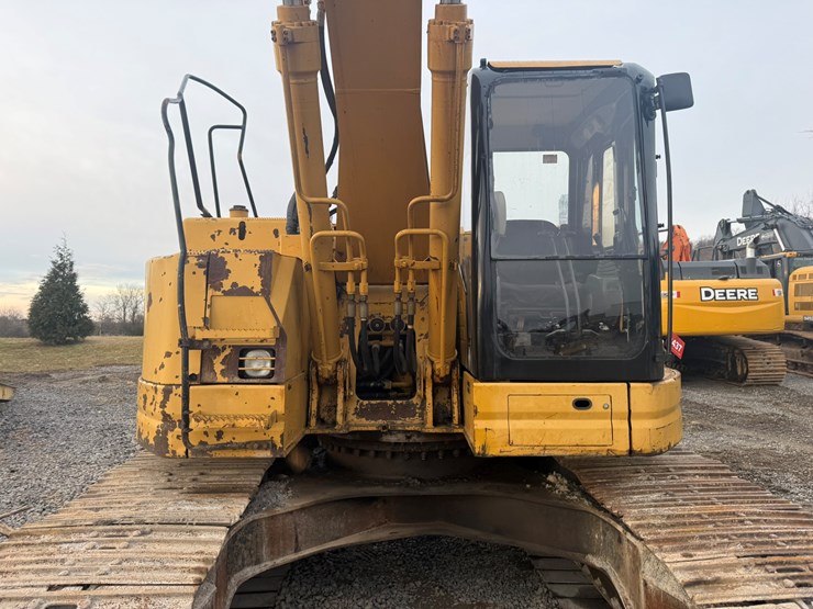 2004-caterpillar-321c-image-19