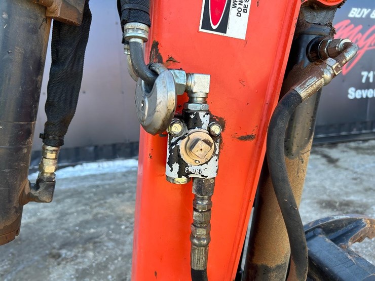 2020-kubota-kx033-4-image-10