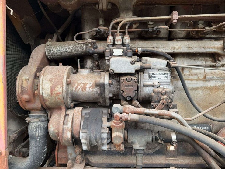 massey-ferguson-95-image-16