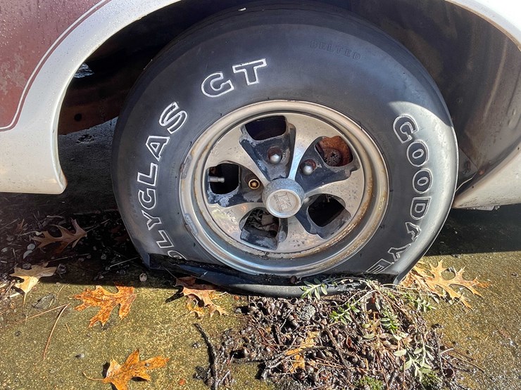 #13066-•-1977-ford-ltdll-(no-title)-image-10