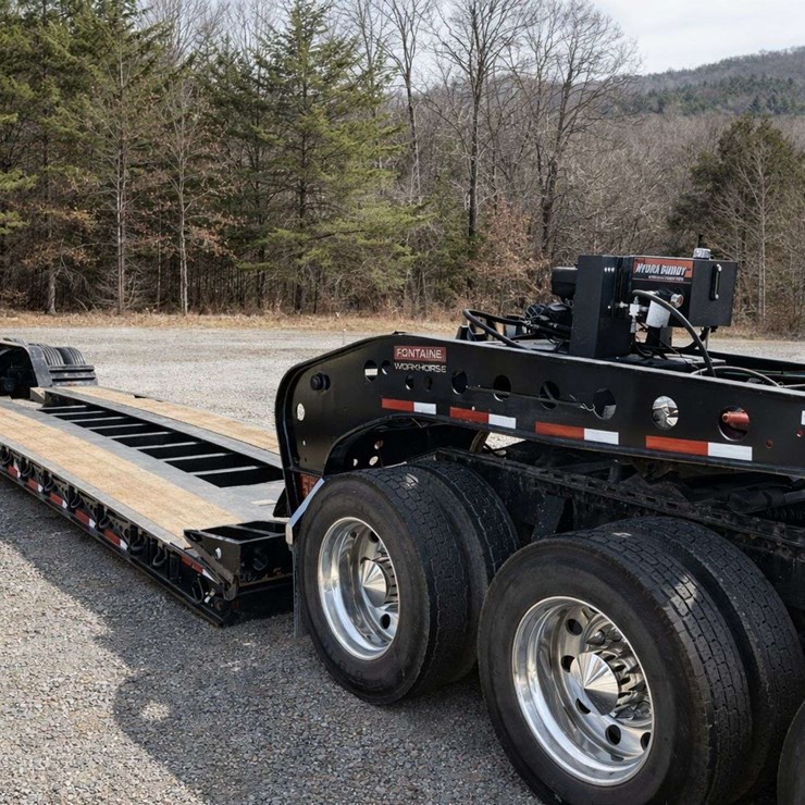 2023 FONTAINE LOWBOY